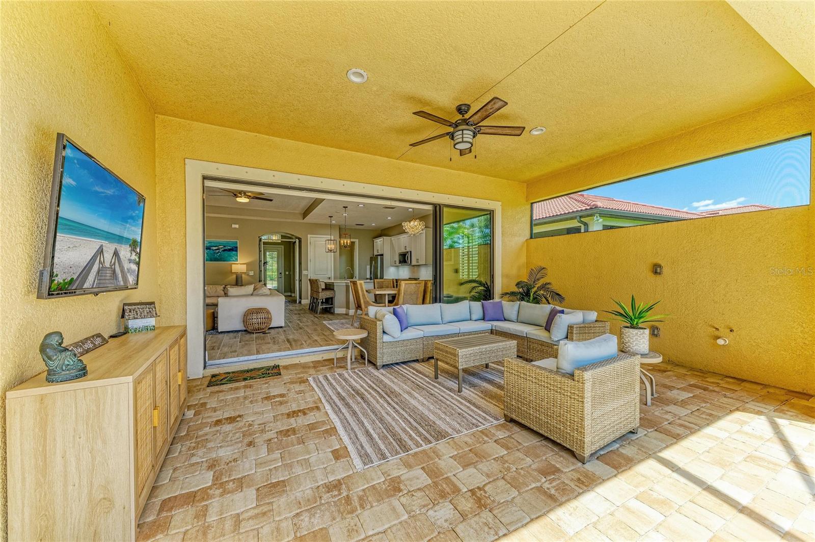 Image 53 of 85 For 10363 Medjool Drive