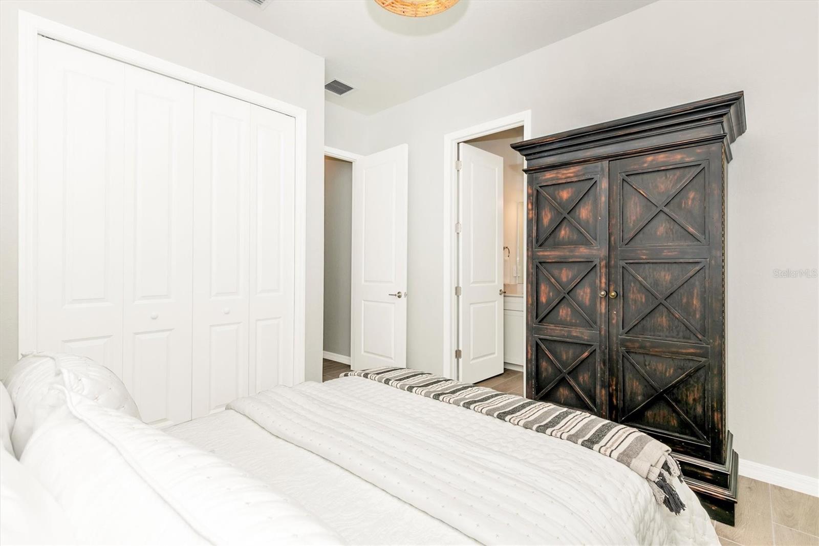 Image 43 of 86 For 12733 Tulum Loop