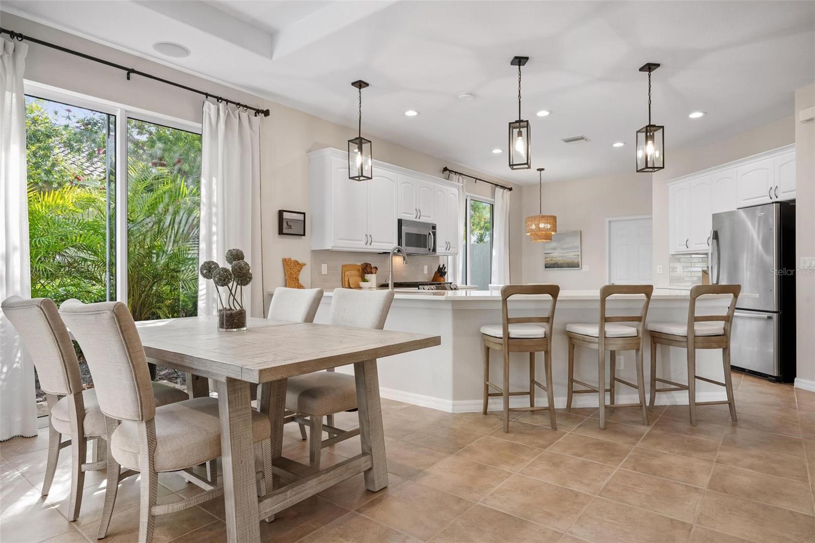 Image 10 of 41 For 246 Padova Way