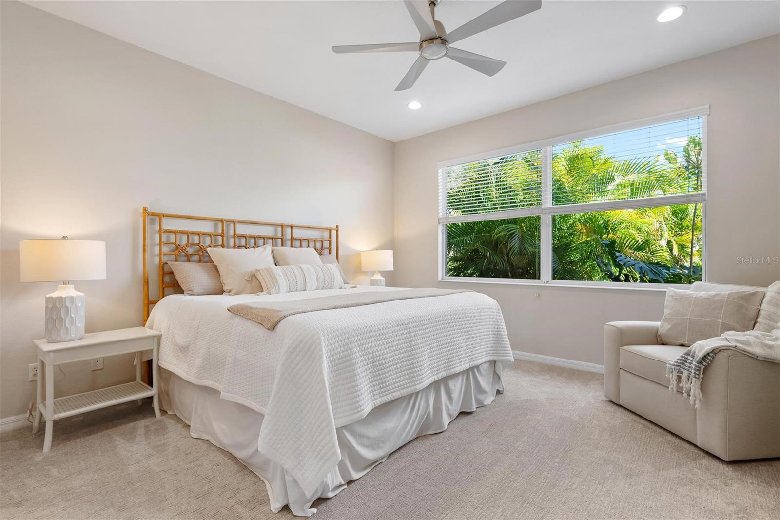 Image 18 of 41 For 246 Padova Way