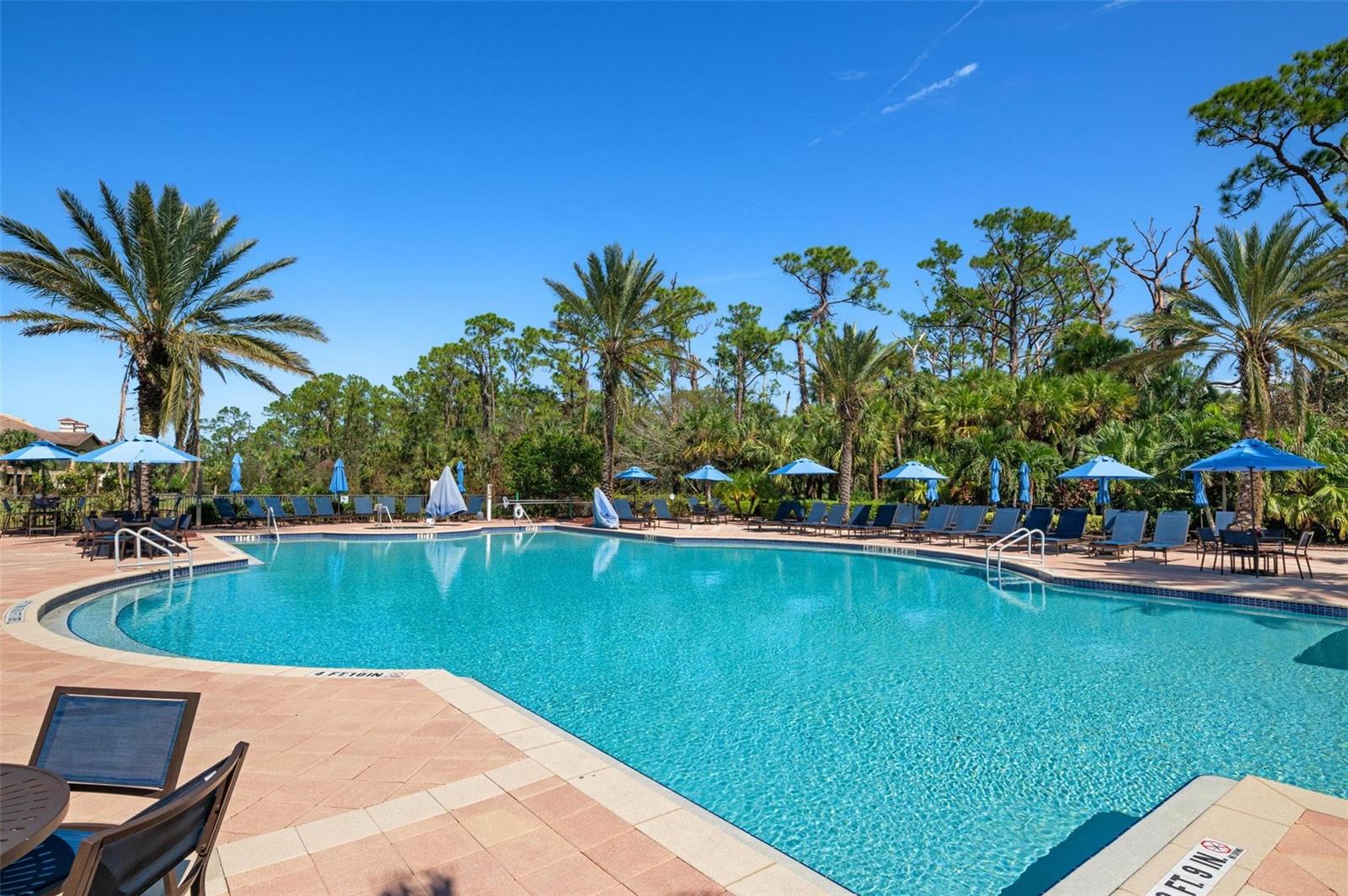 Image 29 of 41 For 246 Padova Way