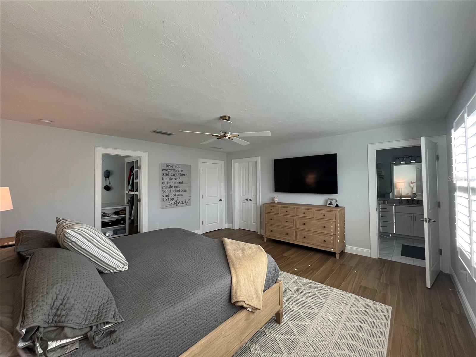 Image 10 of 53 For 15 Gulf Manor Drive