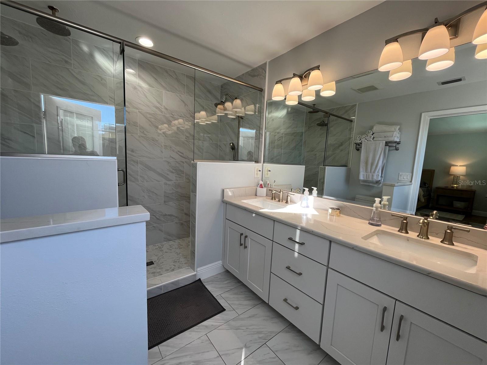 Image 15 of 53 For 15 Gulf Manor Drive