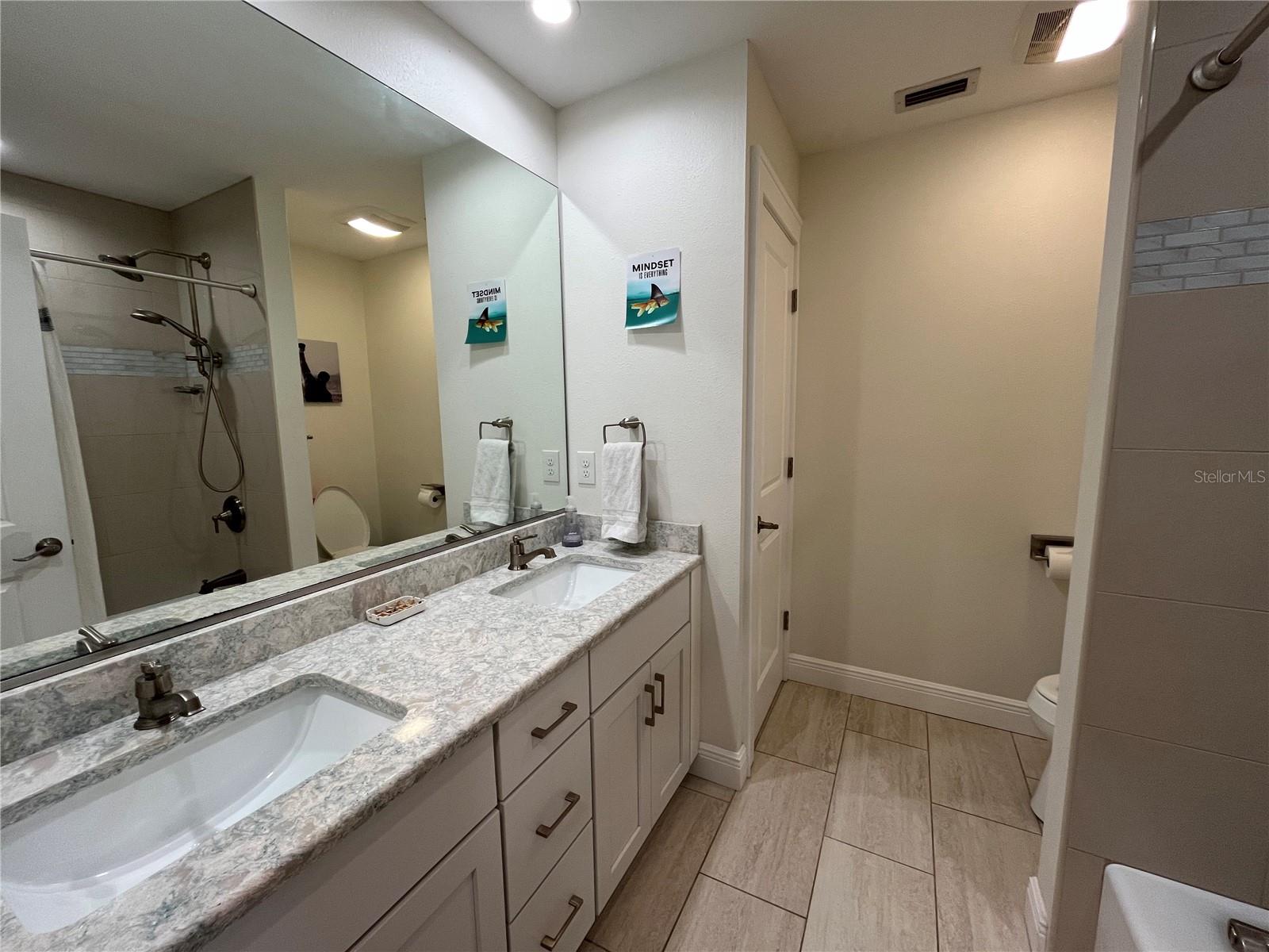 Image 33 of 53 For 15 Gulf Manor Drive