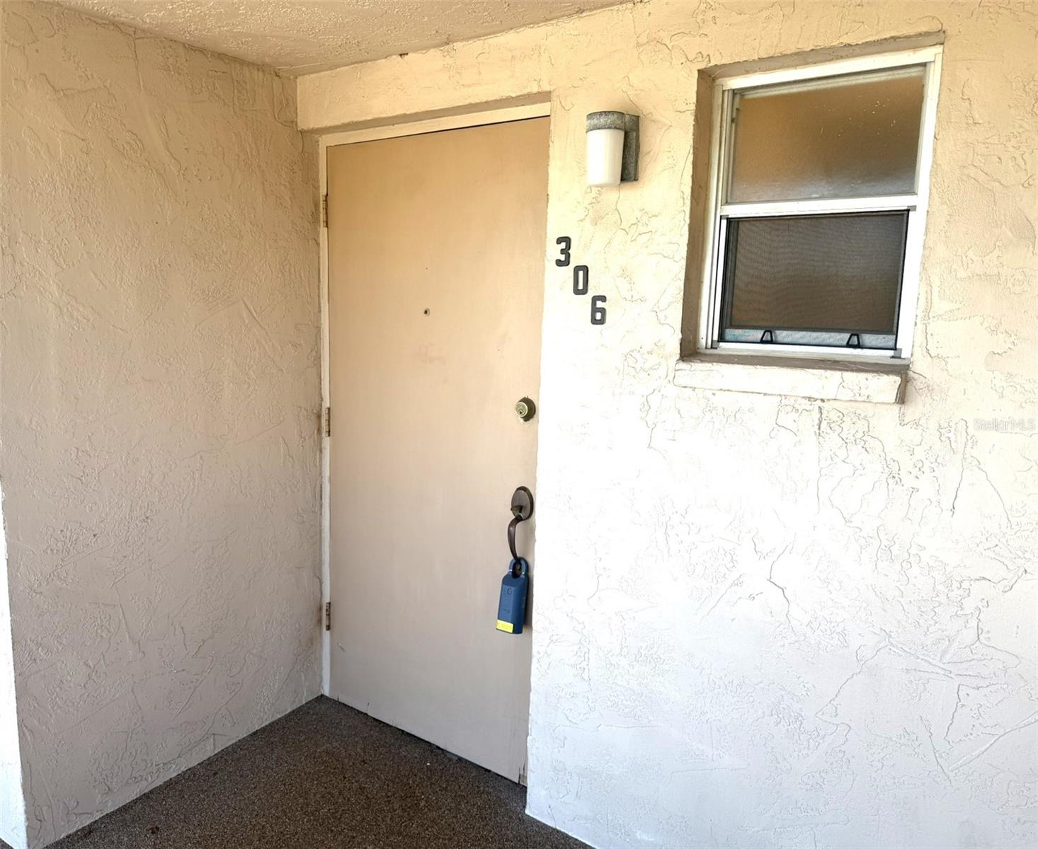 Listing photo id 2 for 102 Capri Isles Boulevard 306