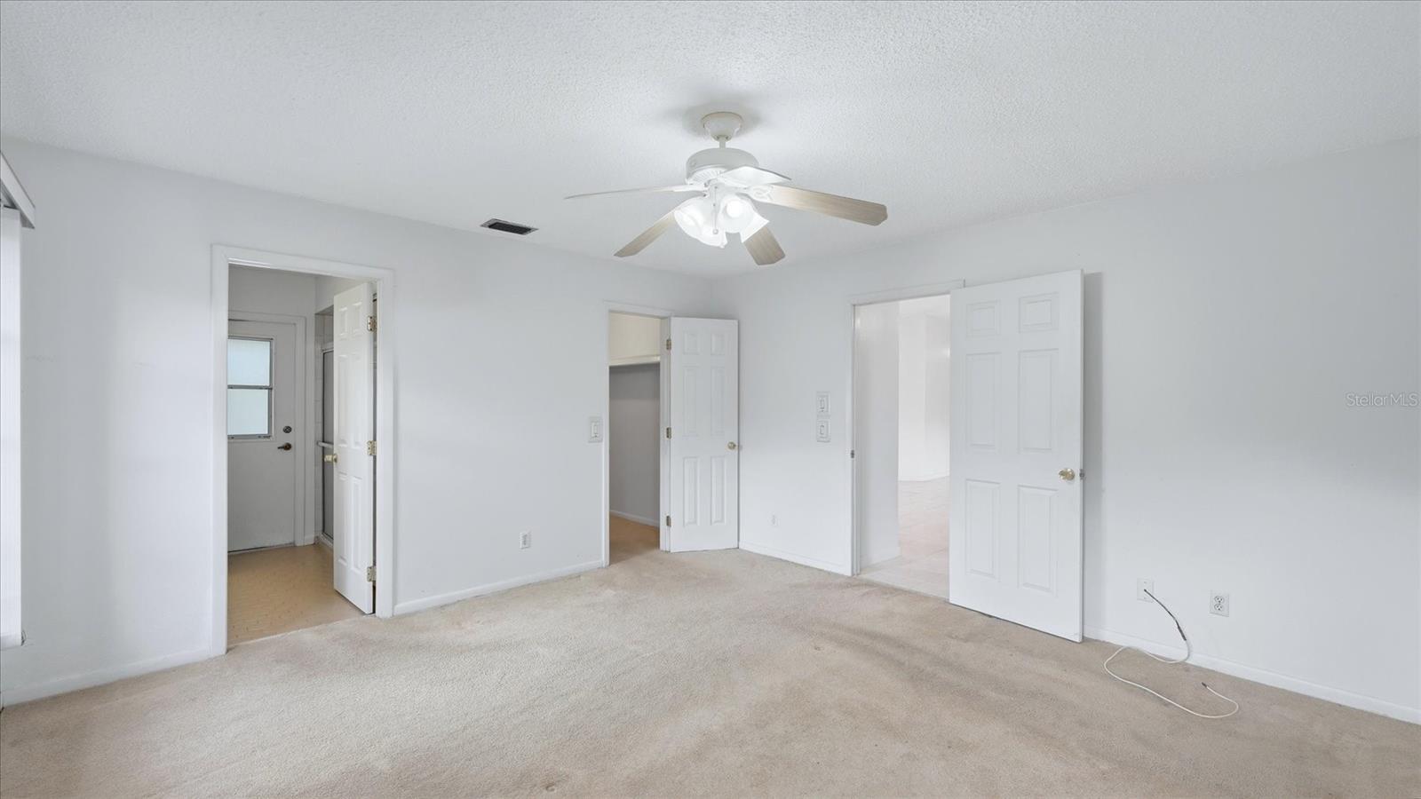 Image 22 of 64 For 22545 Quasar Boulevard