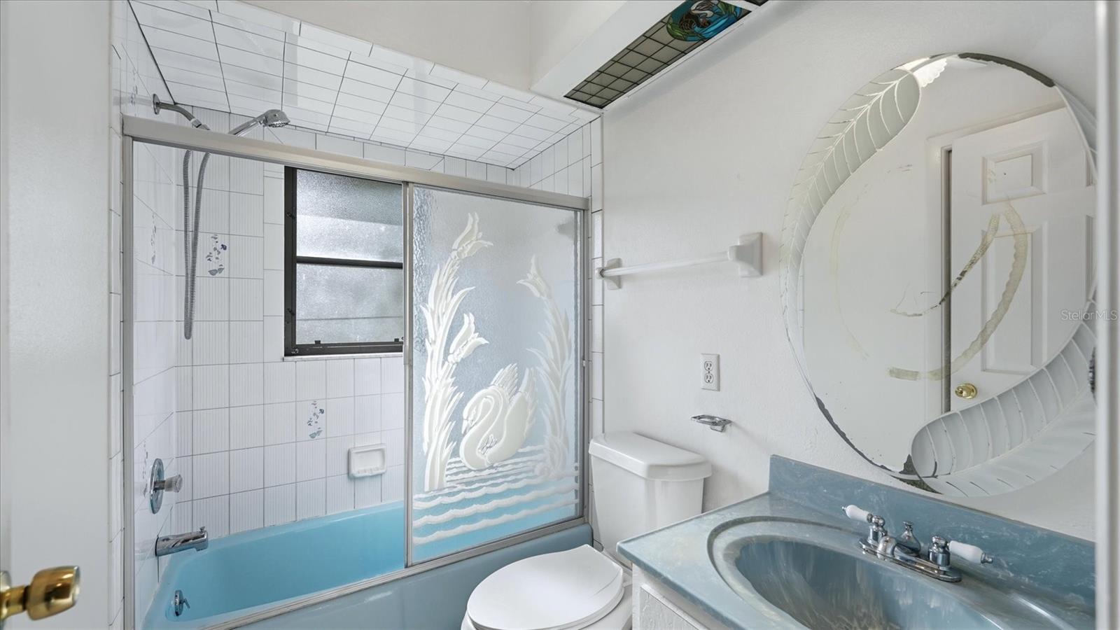 Image 30 of 64 For 22545 Quasar Boulevard