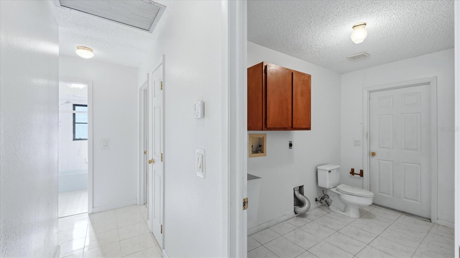 Image 32 of 64 For 22545 Quasar Boulevard