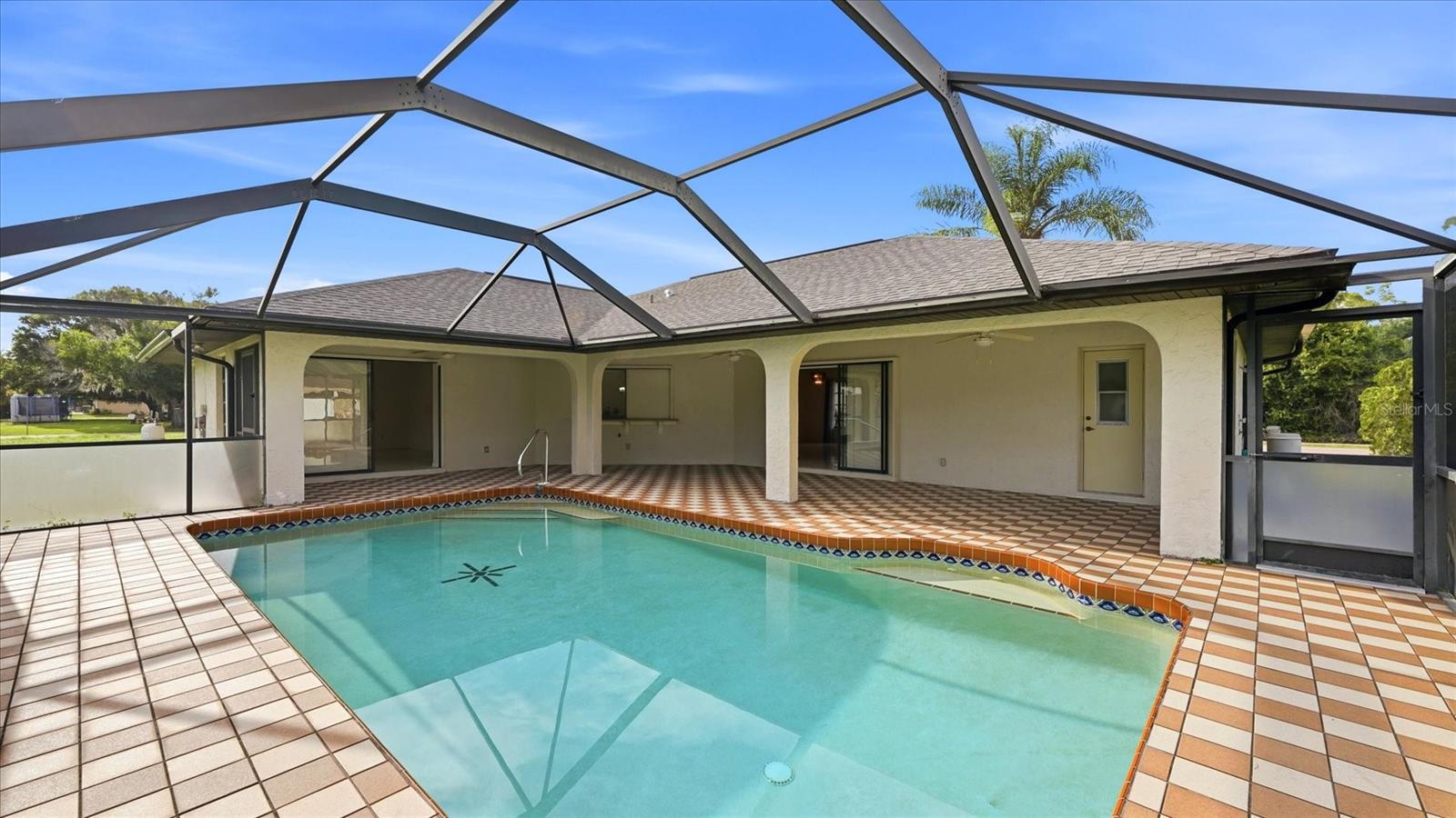 Image 35 of 64 For 22545 Quasar Boulevard