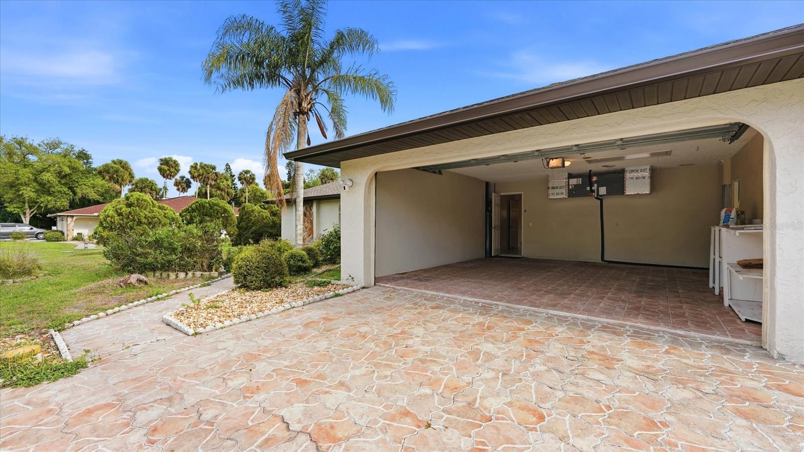 Image 36 of 64 For 22545 Quasar Boulevard