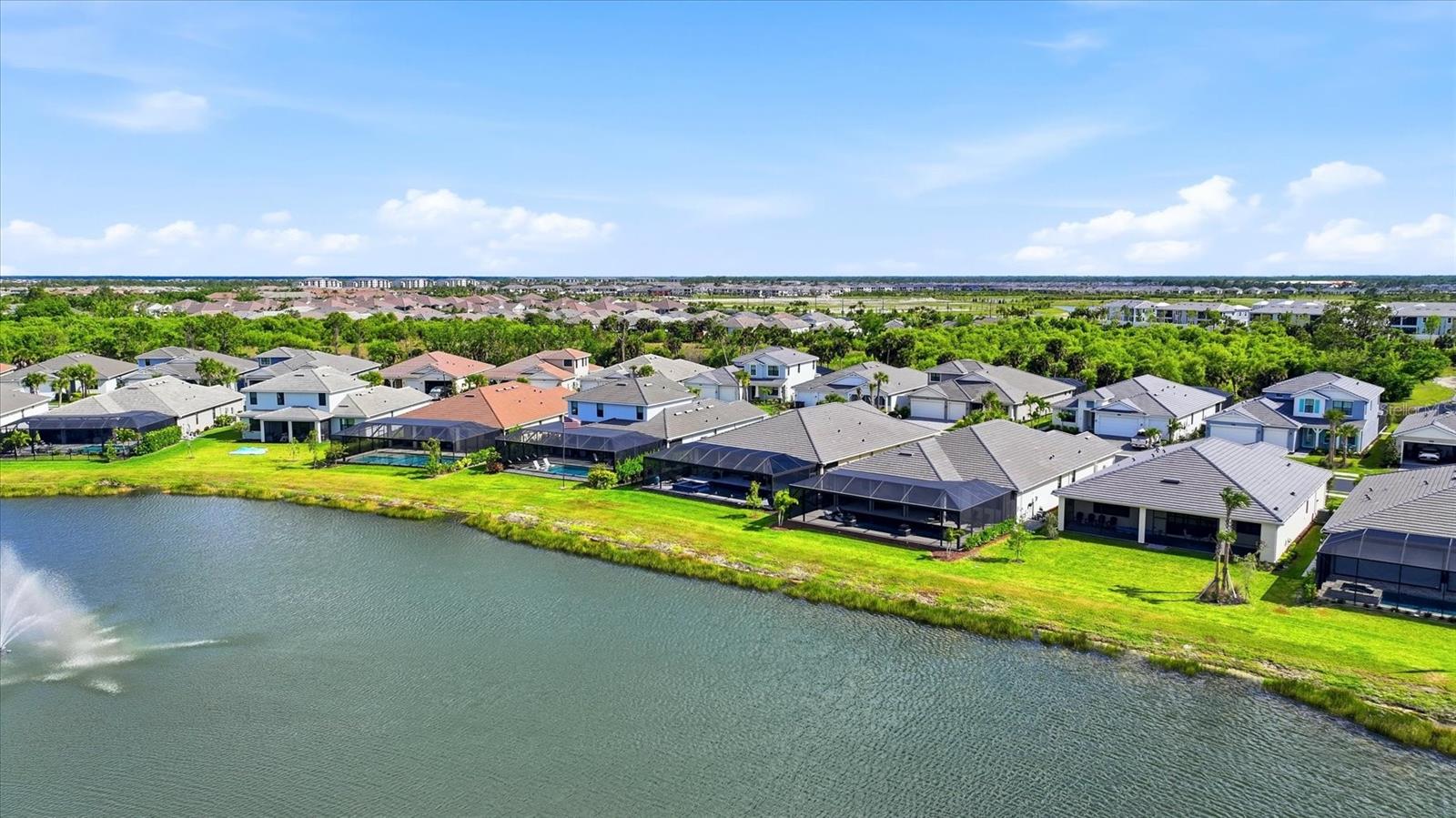 Image 18 of 96 For 12866 Pinnacle Lane