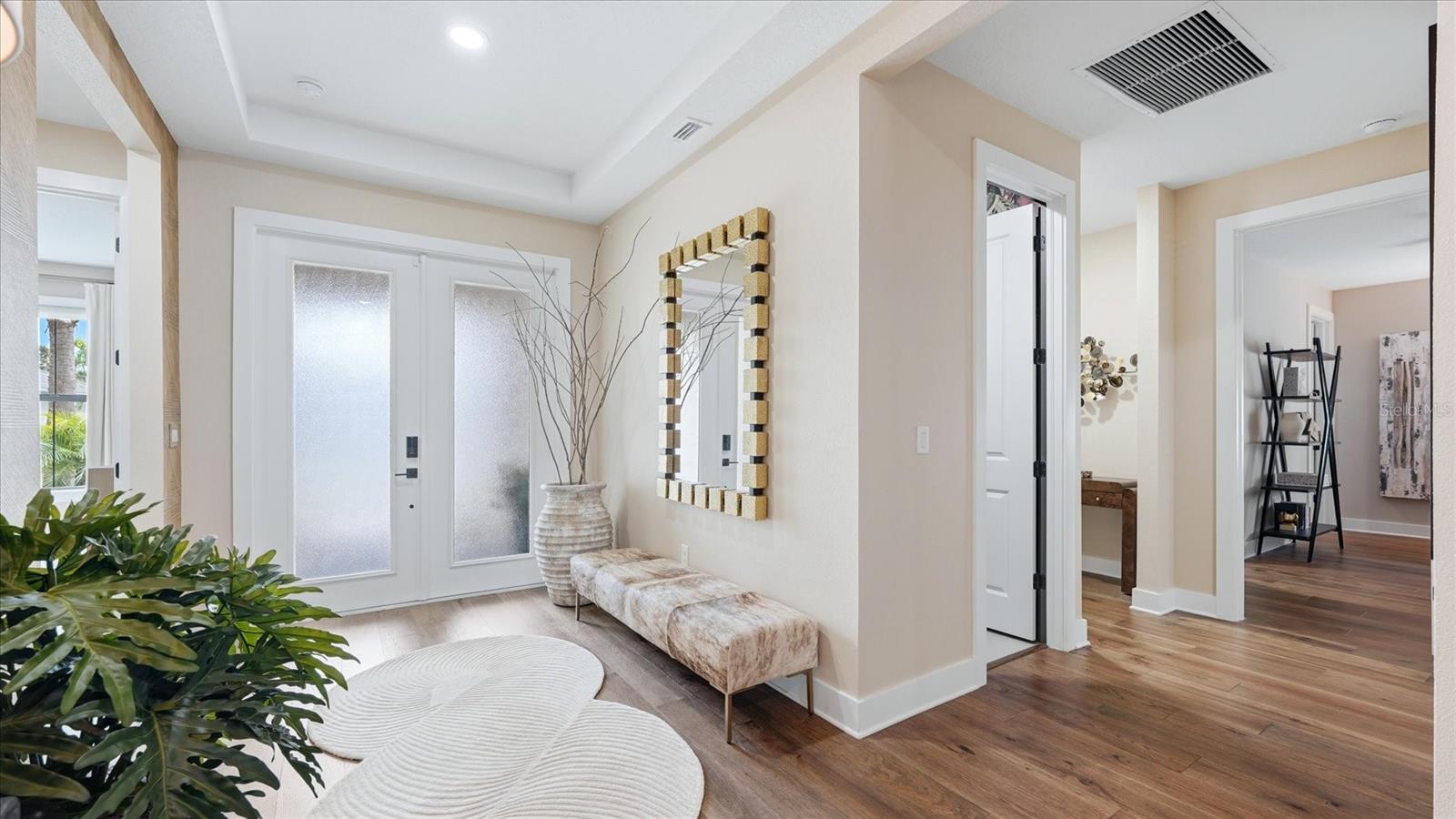 Image 22 of 96 For 12866 Pinnacle Lane