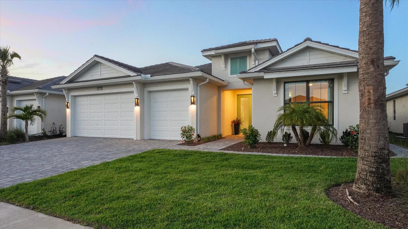 Image 3 of 96 For 12866 Pinnacle Lane