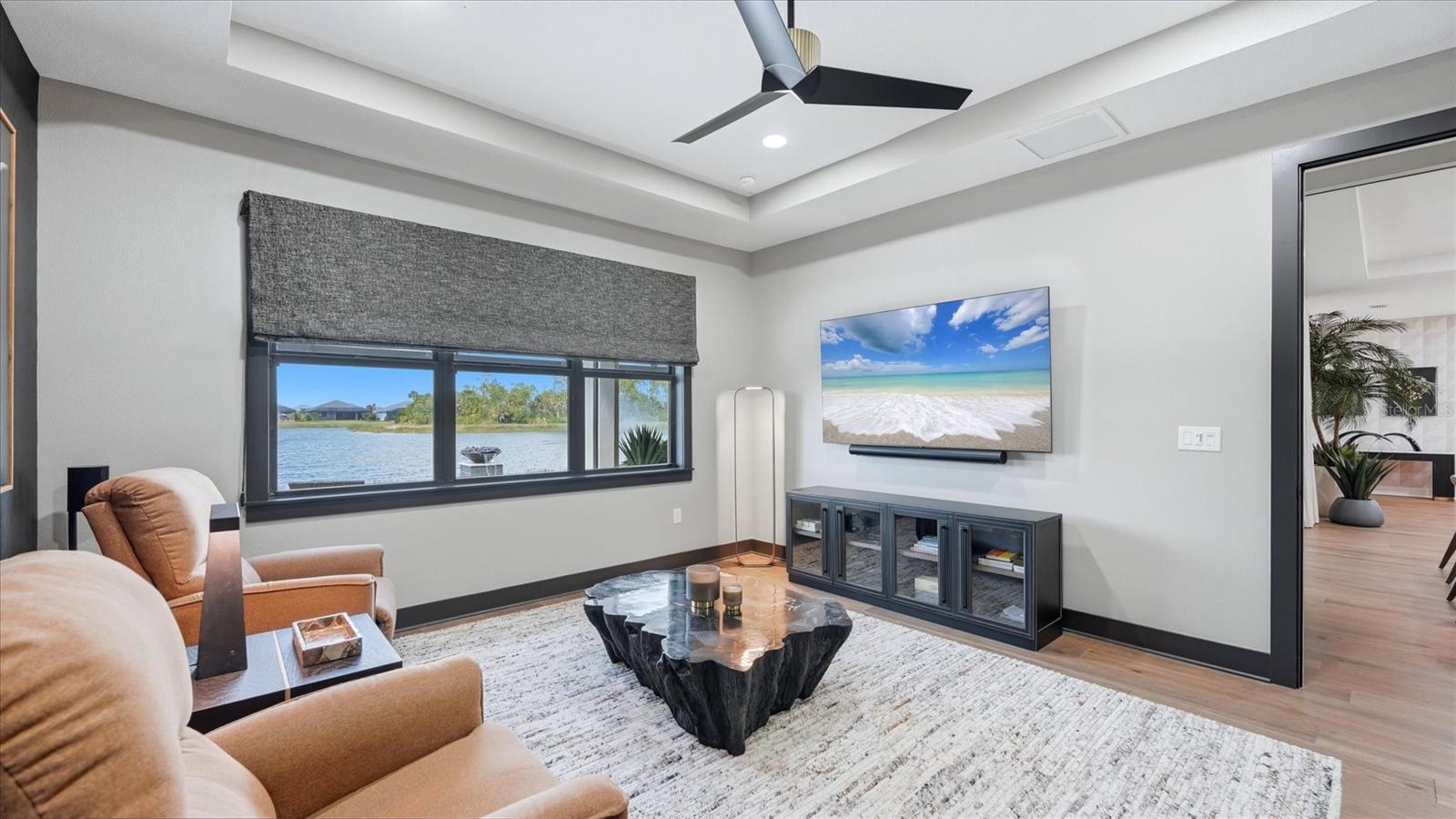 Image 36 of 96 For 12866 Pinnacle Lane