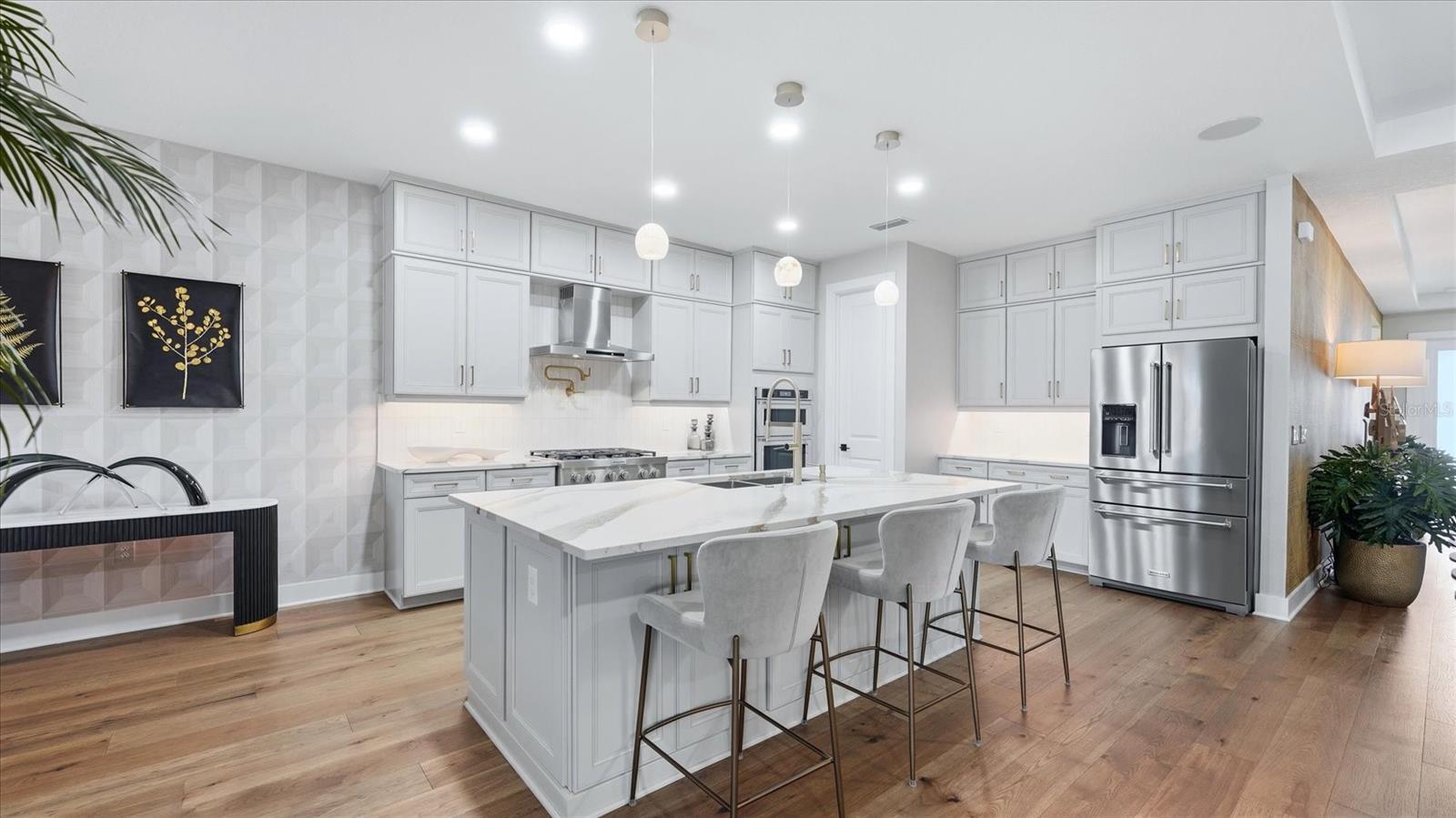 Image 44 of 96 For 12866 Pinnacle Lane