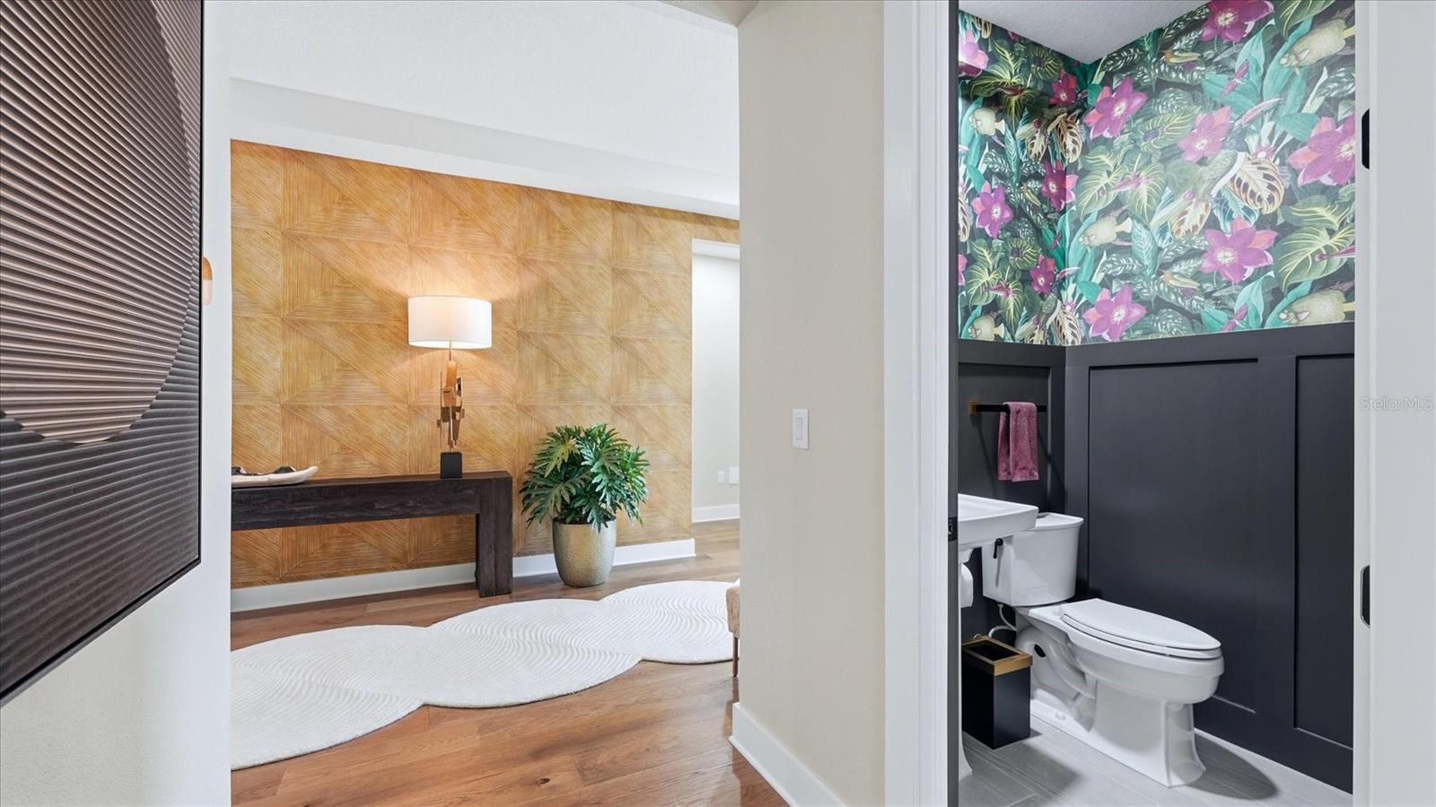 Image 47 of 96 For 12866 Pinnacle Lane