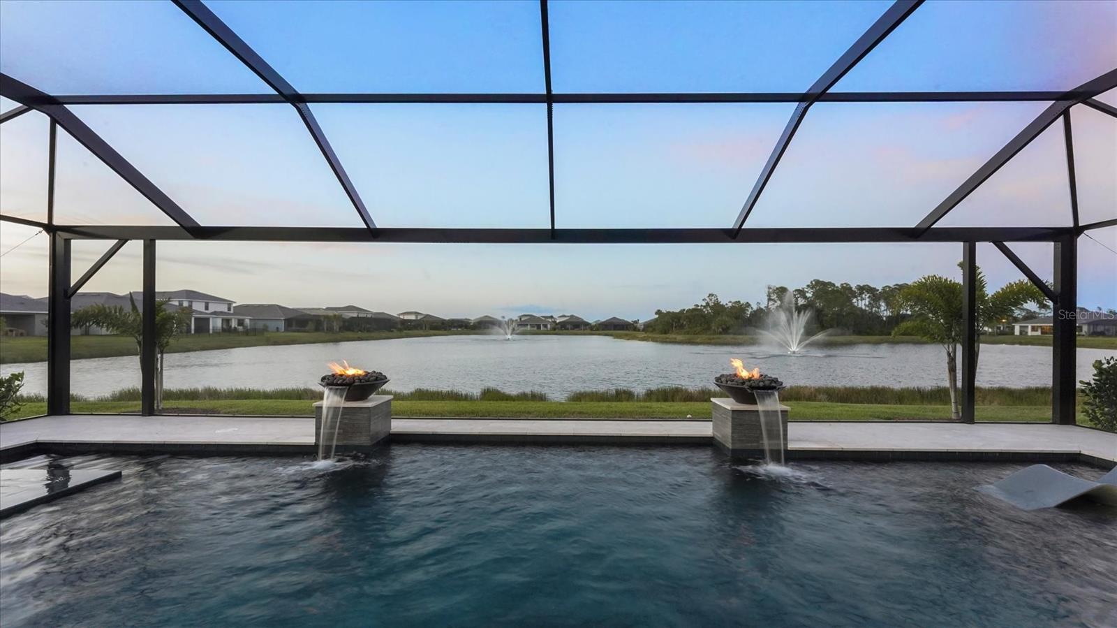 Image 5 of 96 For 12866 Pinnacle Lane