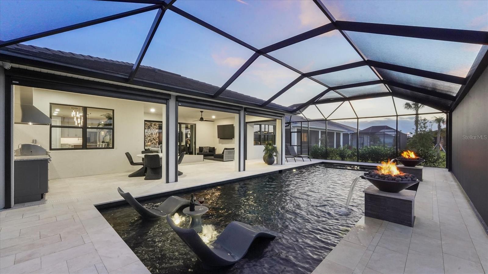 Image 9 of 96 For 12866 Pinnacle Lane