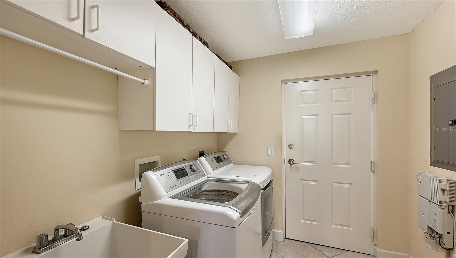 Image 24 of 49 For 5255 Bouchard Circle 102