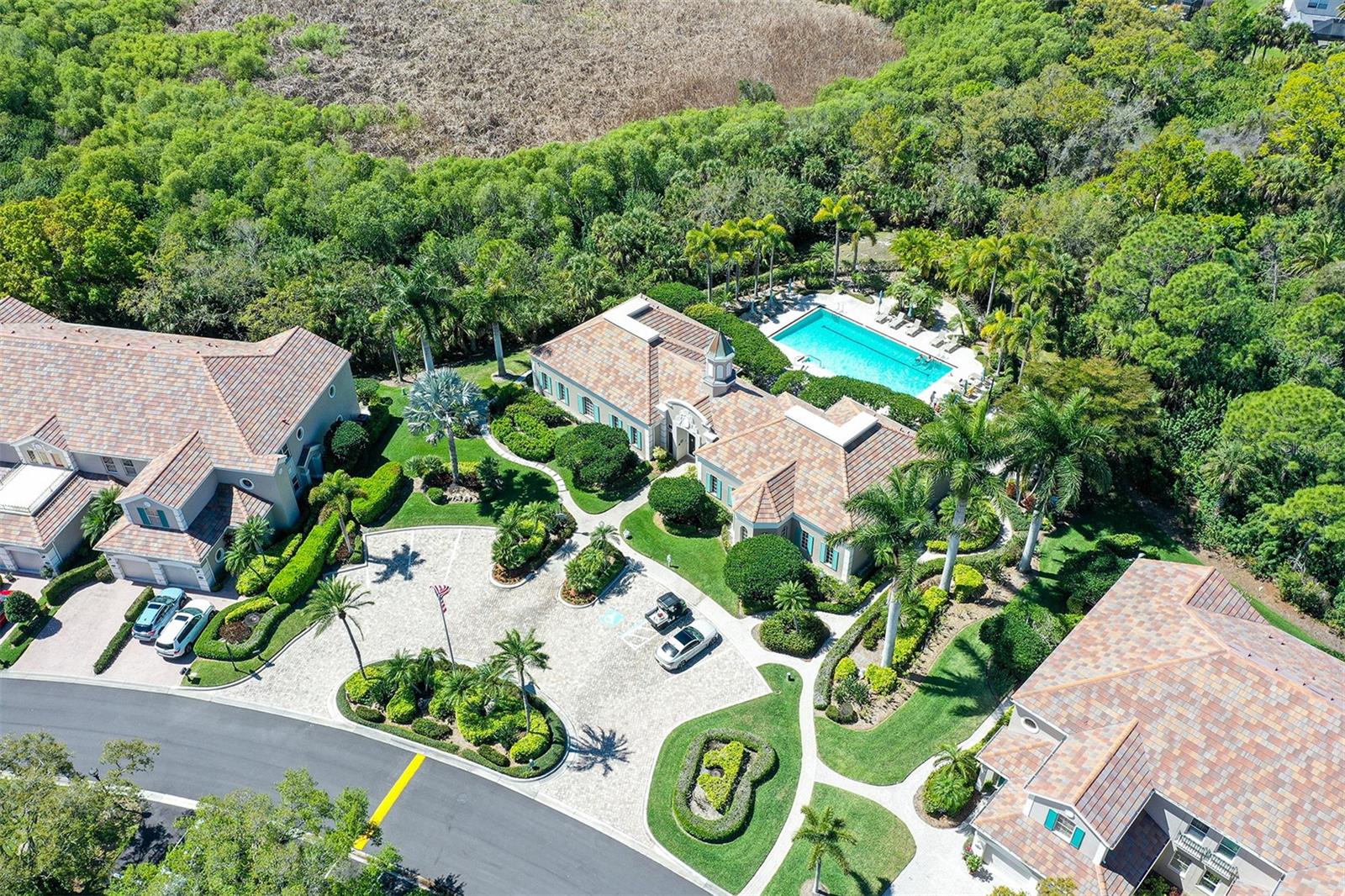 Image 32 of 49 For 5255 Bouchard Circle 102