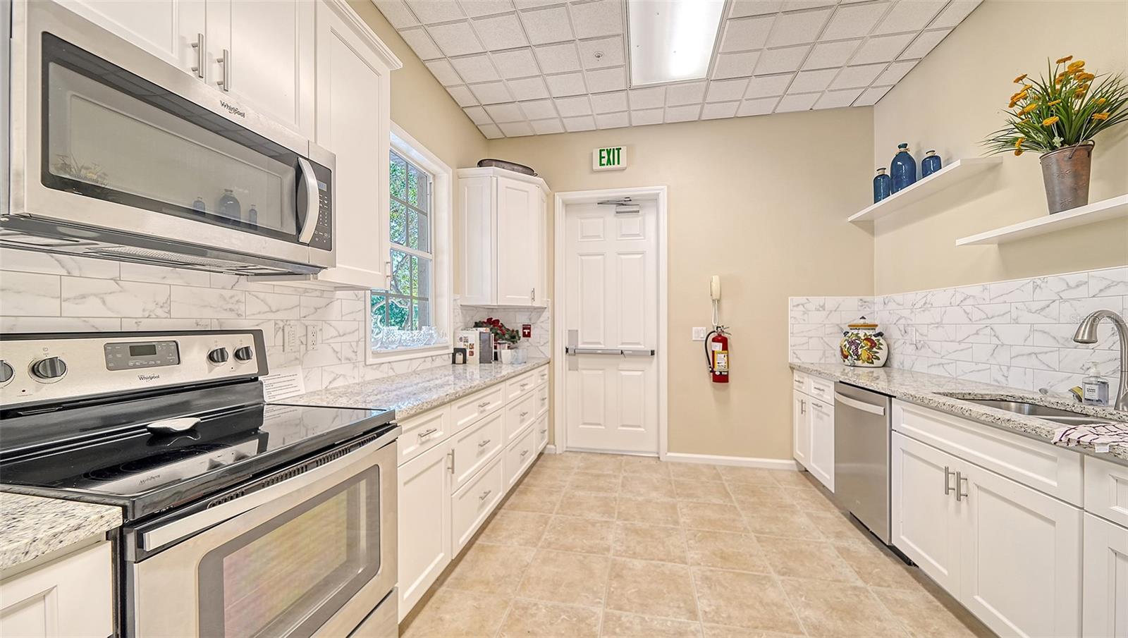 Image 39 of 49 For 5255 Bouchard Circle 102