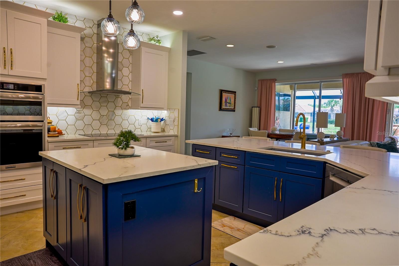 Image 19 of 59 For 19168 Jalisca Street