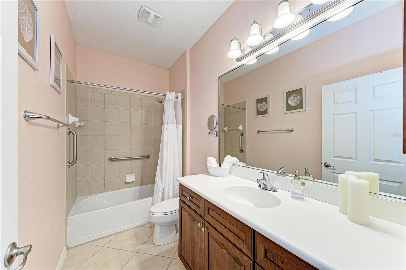 Image 39 of 97 For 11603 Dancing River Drive