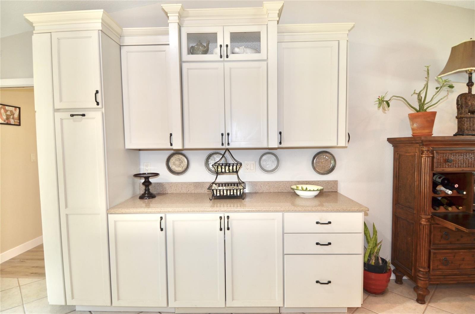 Image 19 of 82 For 1733 Hudson Street