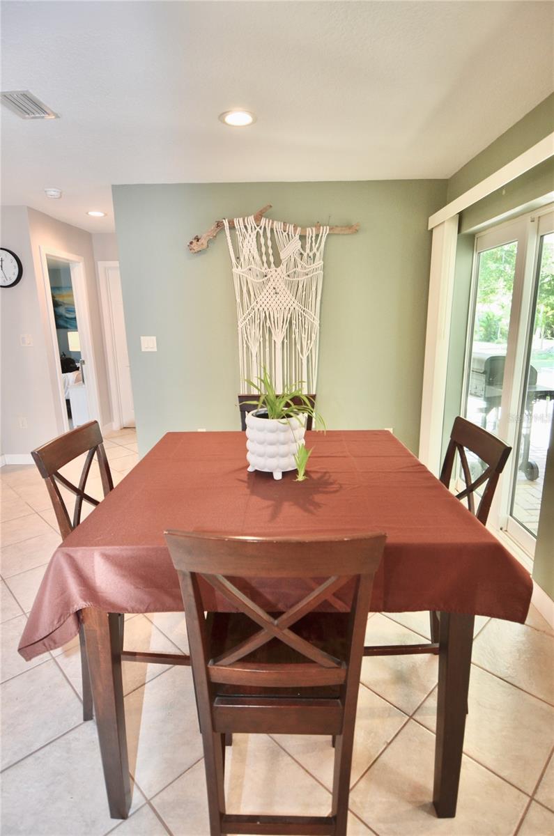 Image 26 of 82 For 1733 Hudson Street