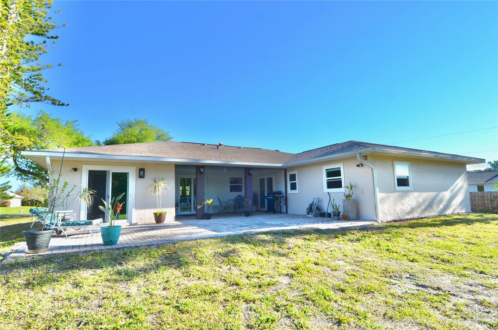 Image 53 of 82 For 1733 Hudson Street