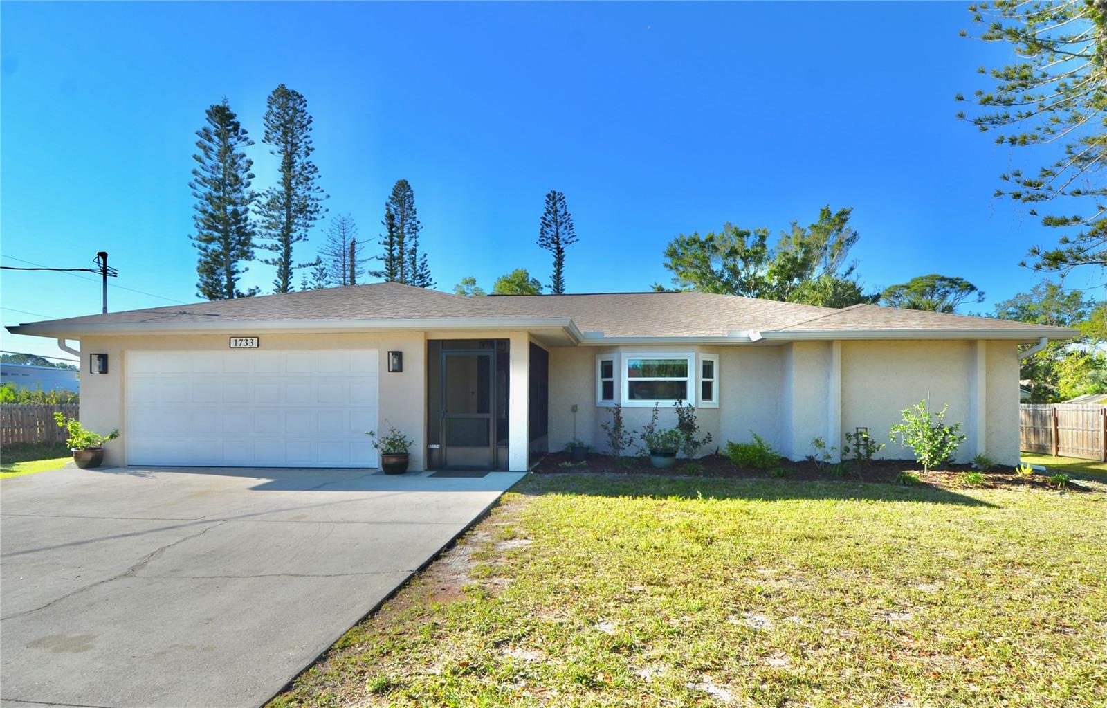 Image 69 of 82 For 1733 Hudson Street