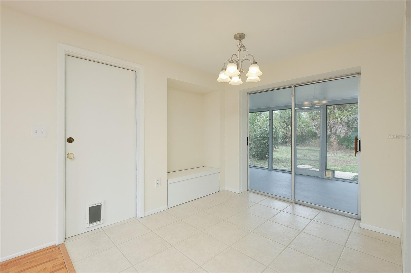 Image 12 of 71 For 470 Artists Avenue