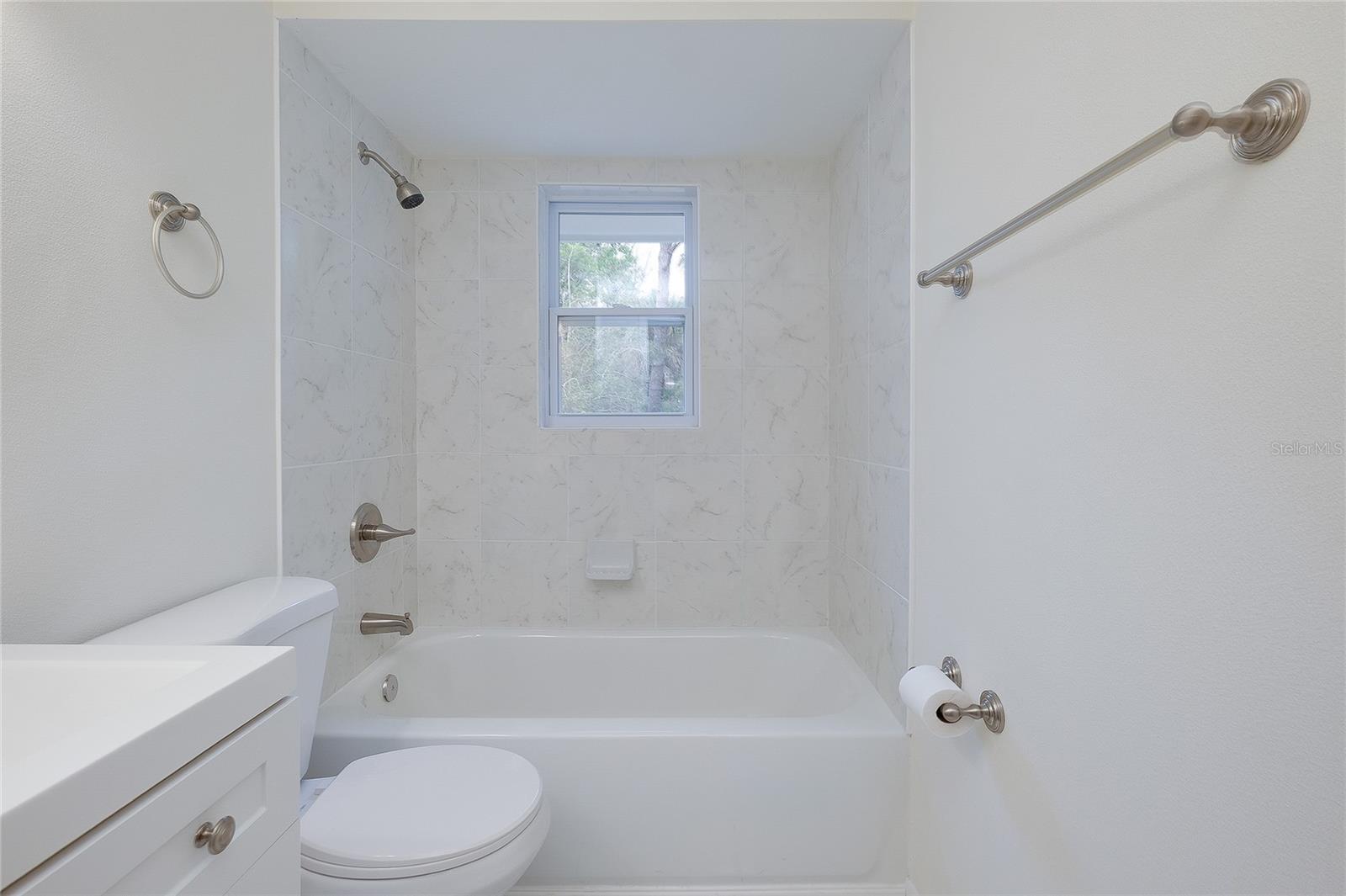 Image 36 of 71 For 470 Artists Avenue