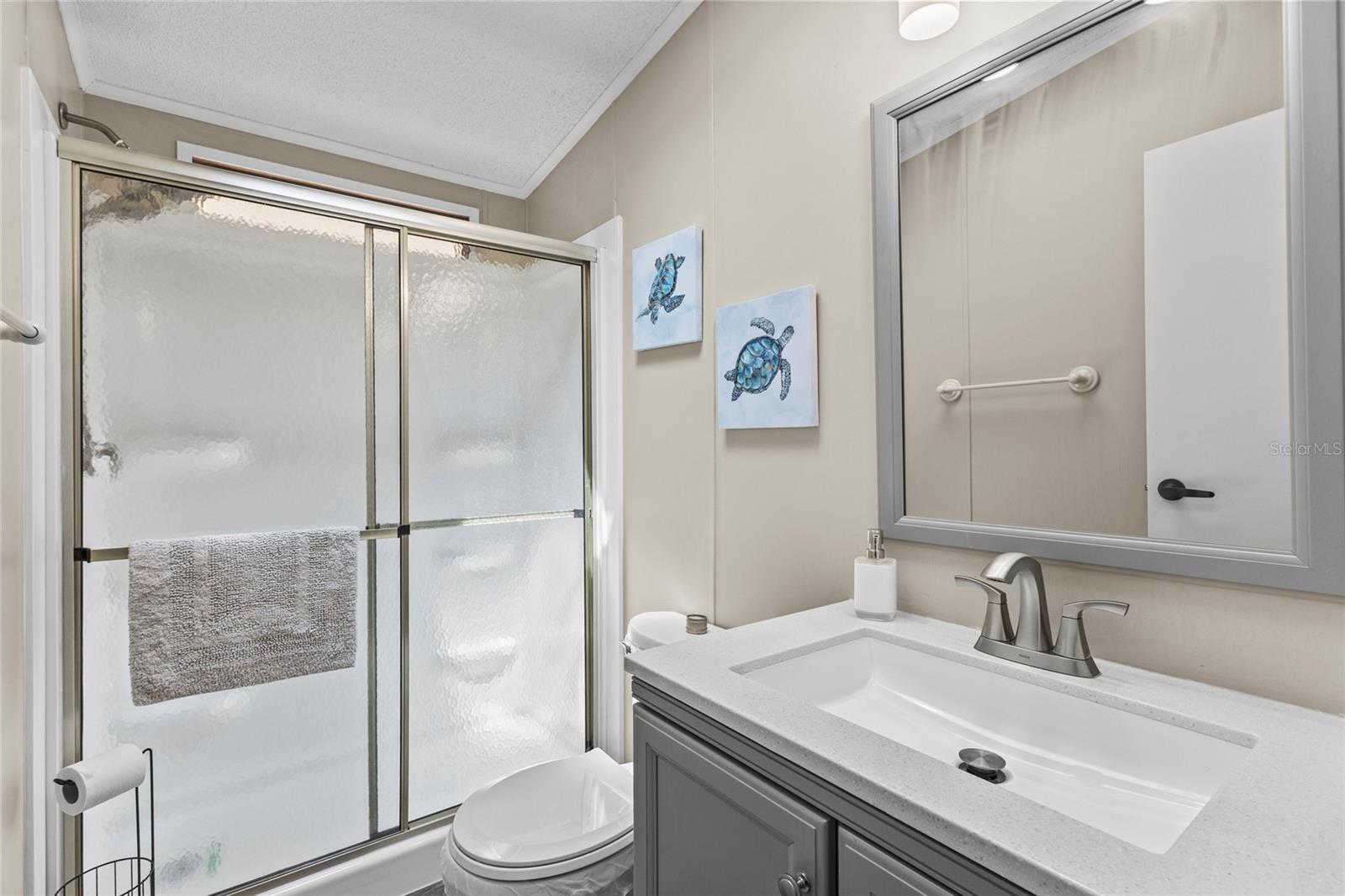 Image 19 of 30 For 611 La Jolla Circle