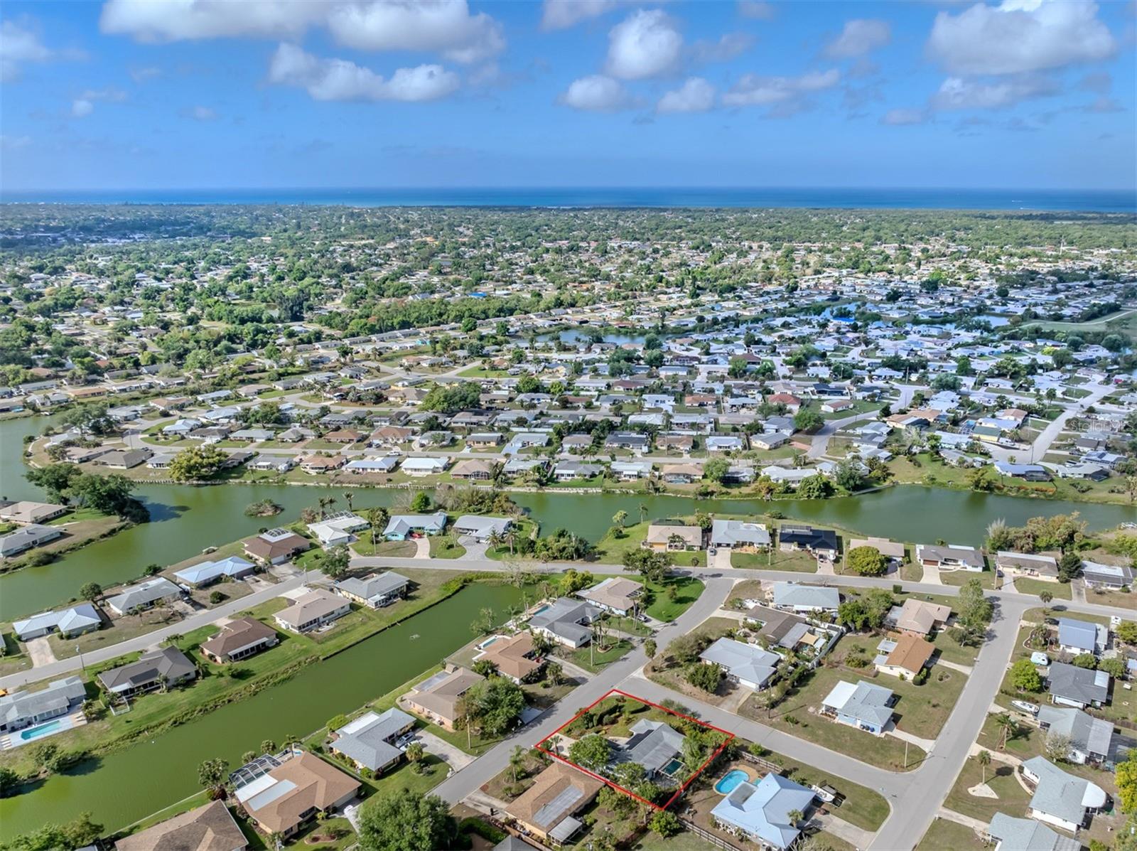 Image 6 of 70 For 1261 Lakeside Drive