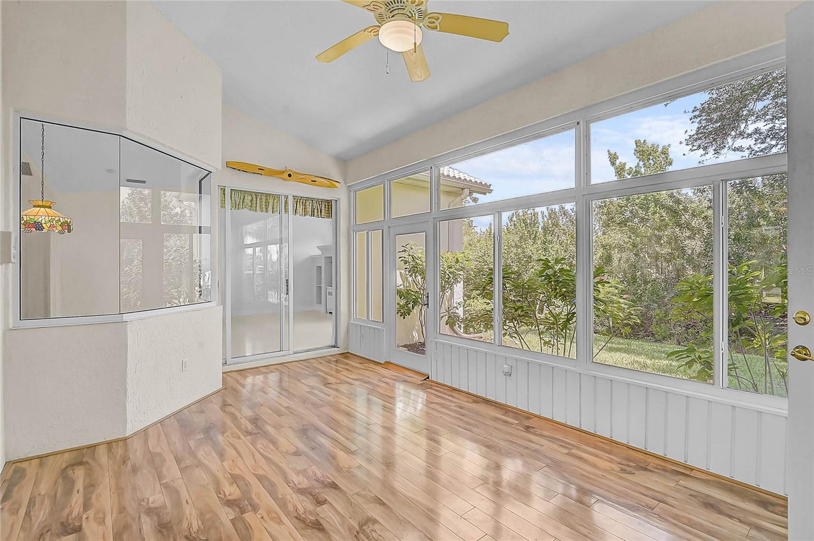 Image 24 of 48 For 4269 Corso Venetia Boulevard