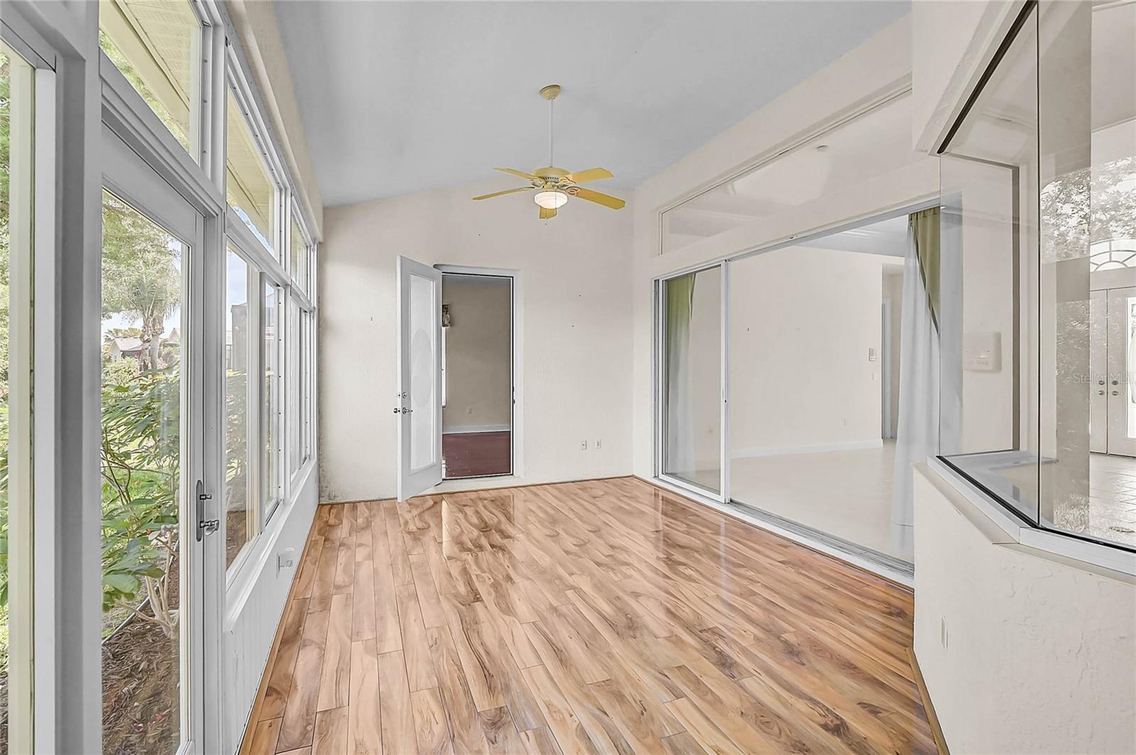 Image 26 of 48 For 4269 Corso Venetia Boulevard