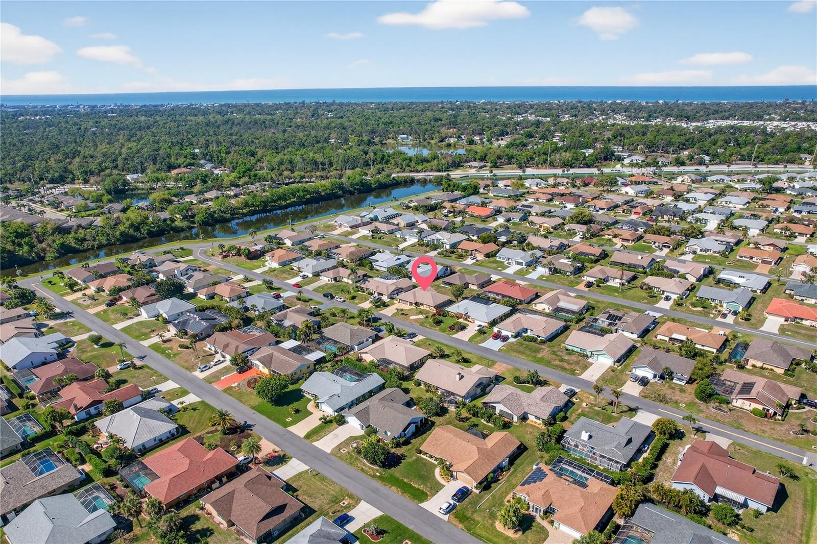 Image 40 of 61 For 5852 Lincoln Road