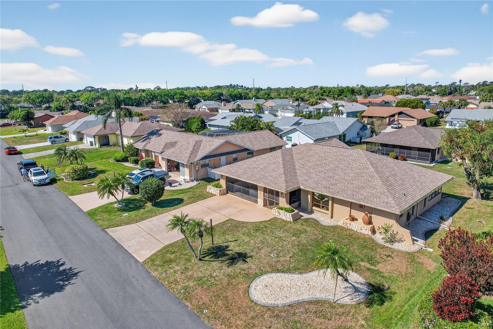 Image 45 of 61 For 5852 Lincoln Road