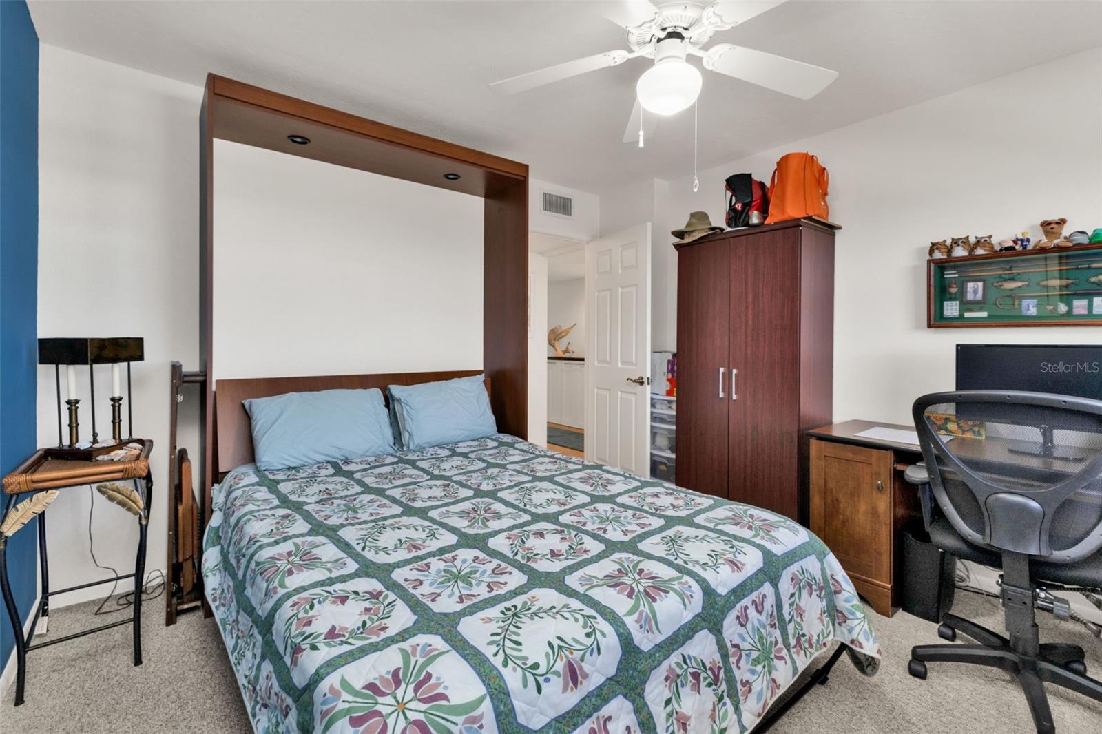 Image 30 of 41 For 255 The Esplanade N 806