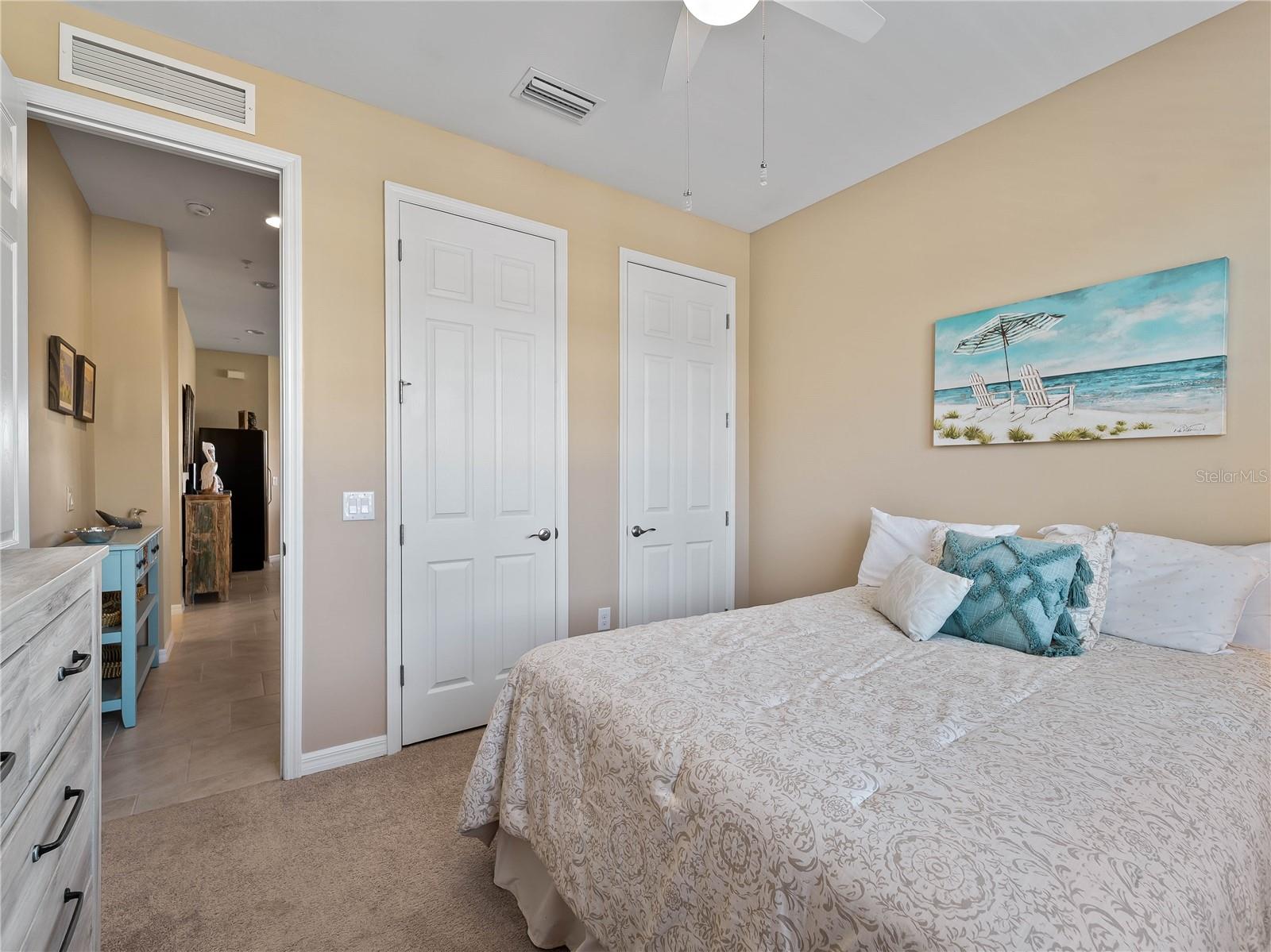 Image 21 of 34 For 121 Porta Vecchio Bend 202