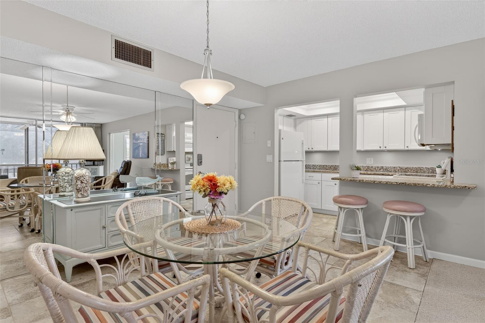 Image 4 of 37 For 519 Albee Farm Road 214