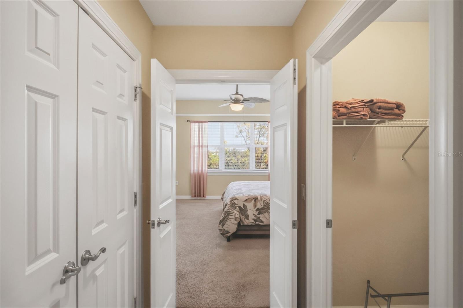 Listing photo id 24 for 8561 Amberjack Circle 302