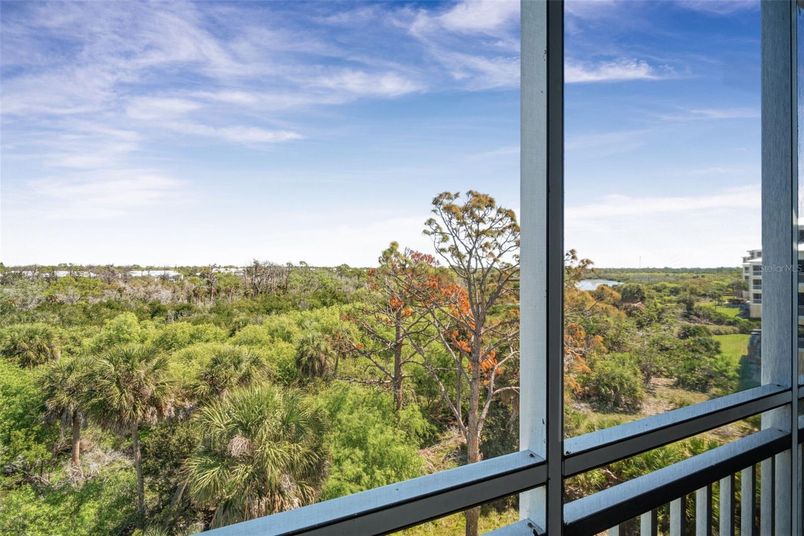 Listing photo id 30 for 8561 Amberjack Circle 302