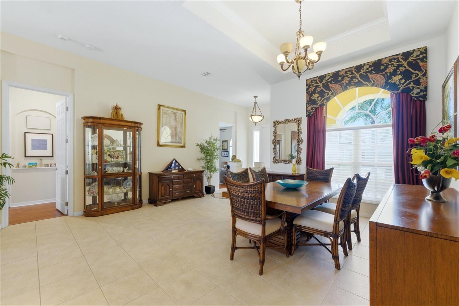 Image 13 of 68 For 5440 Waterview Drive