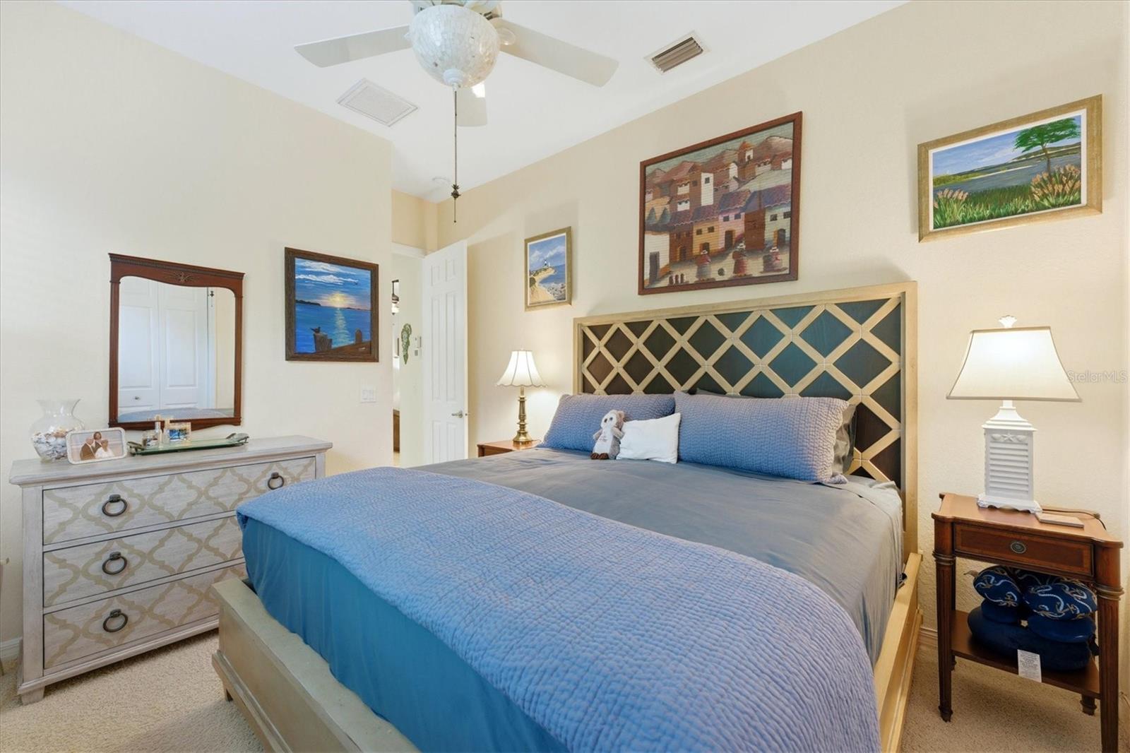 Image 32 of 68 For 5440 Waterview Drive