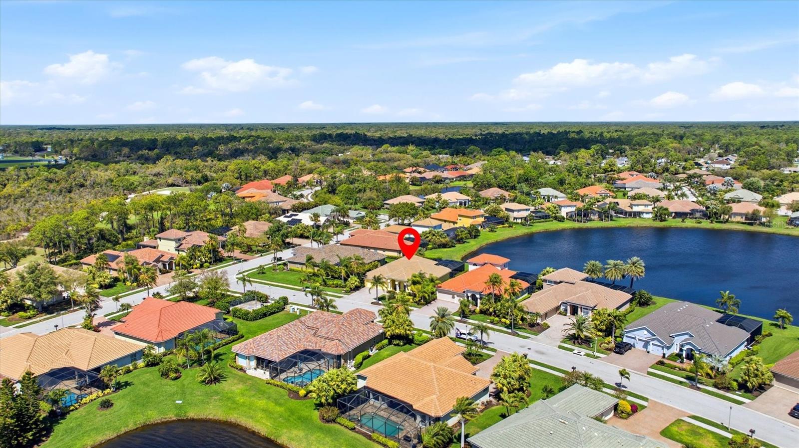 Image 4 of 68 For 5440 Waterview Drive