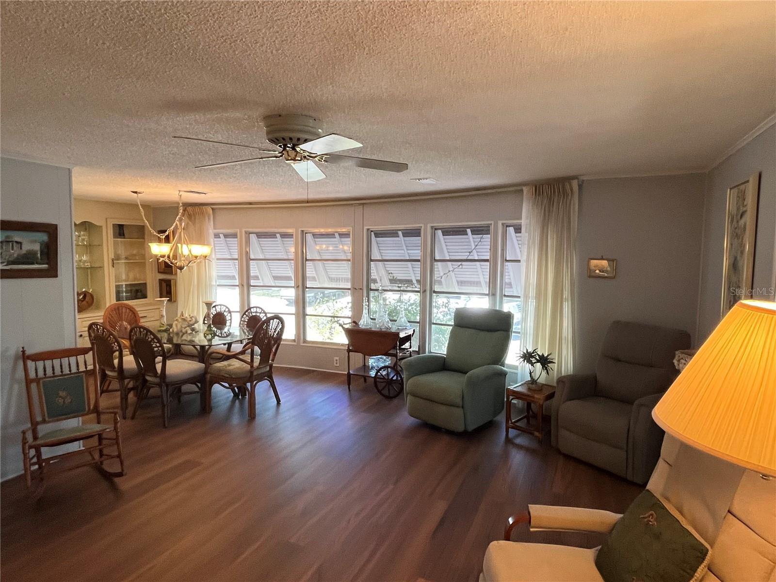 Image 11 of 40 For 803 Jolanda Circle