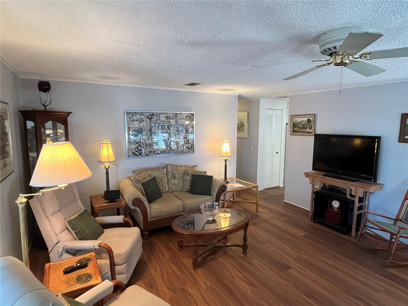 Image 13 of 40 For 803 Jolanda Circle