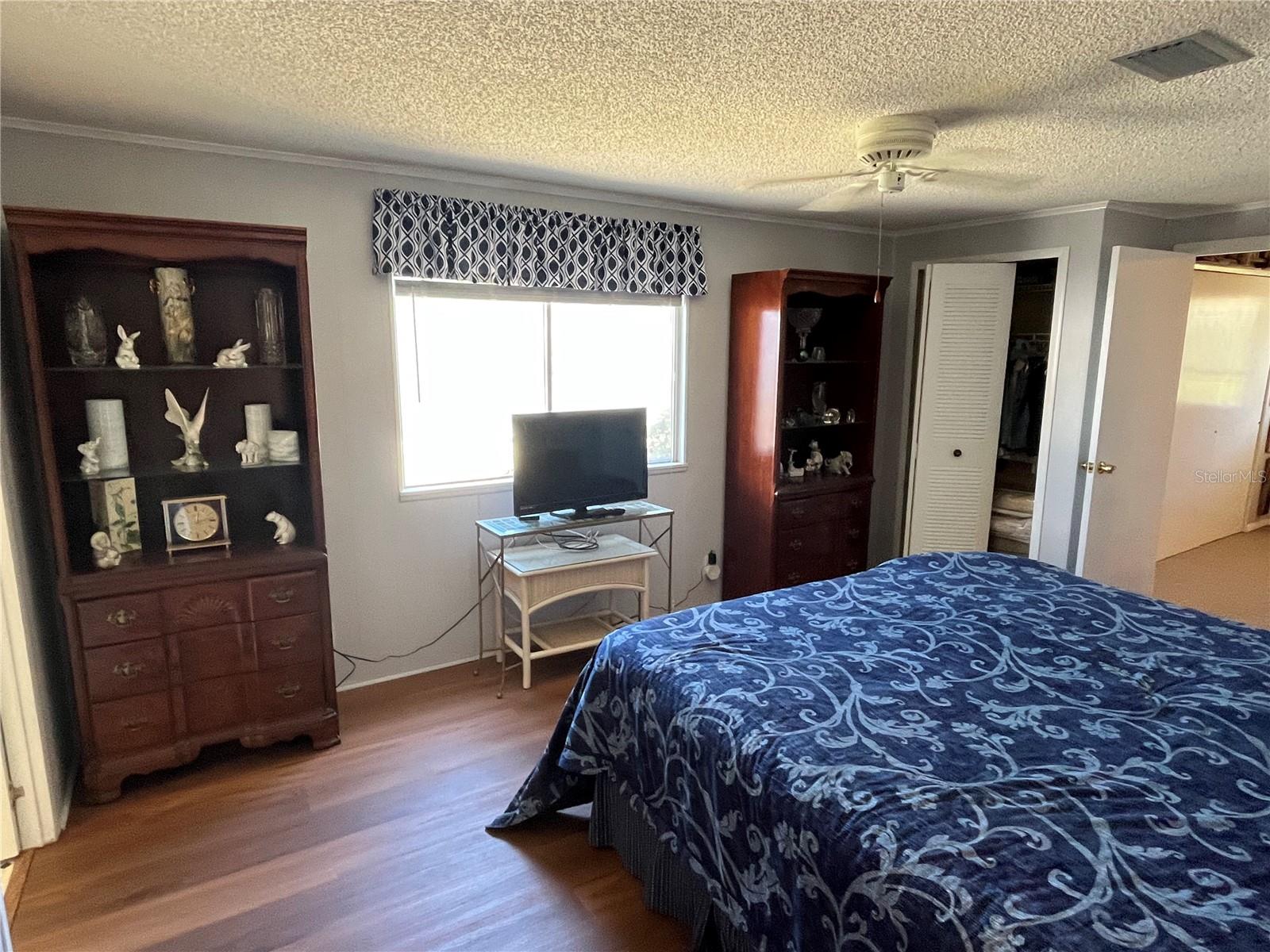 Image 31 of 40 For 803 Jolanda Circle